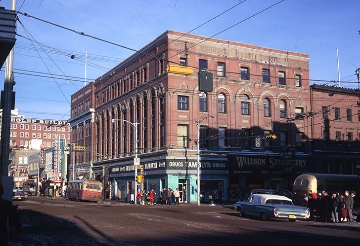 Empire Block, 1961