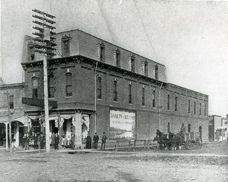 Gariepy and Lessard Building, 1903