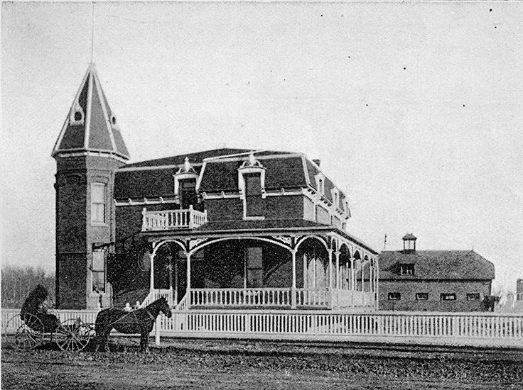 Gariepy House, 1903, exterior view showing the architectural features of the house.