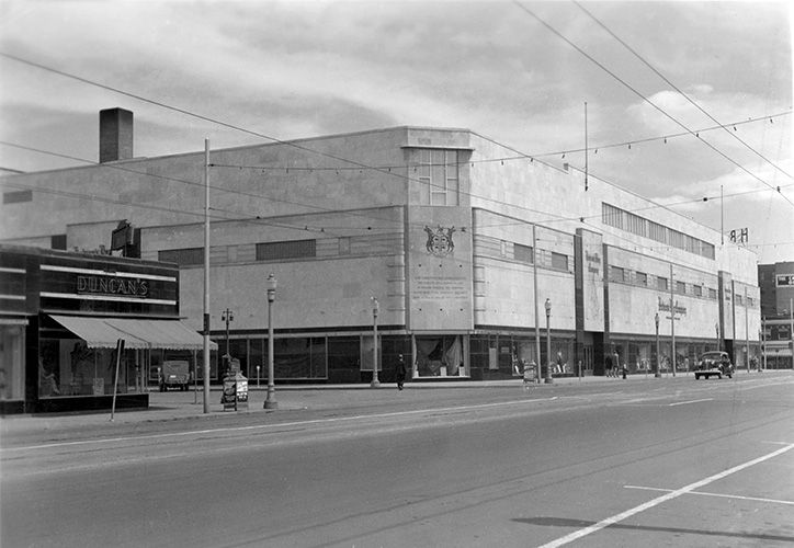 Hudson's Bay Company Building, 1940