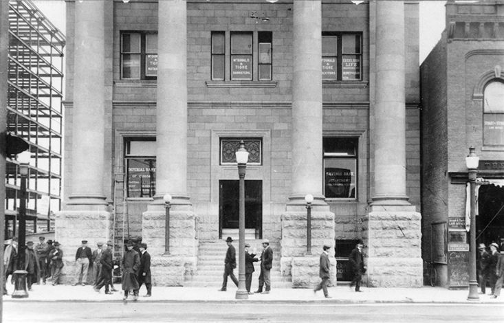 Imperial Bank - front detail