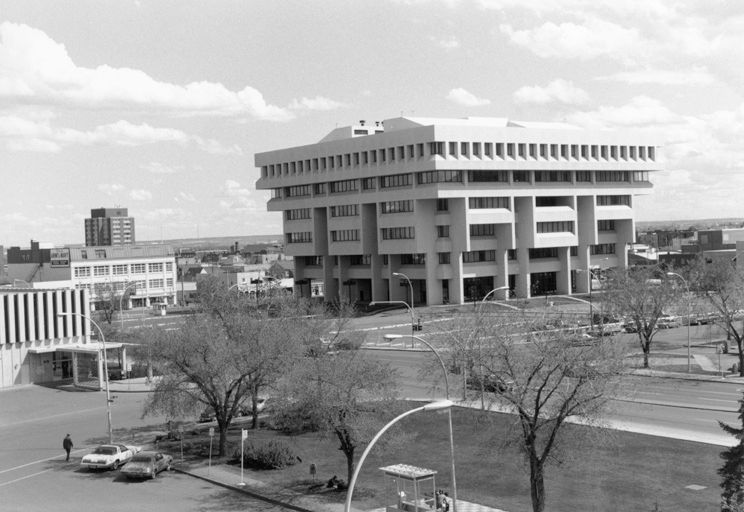 Exterior view of the Law Courts Building in Edmonton from 1978.