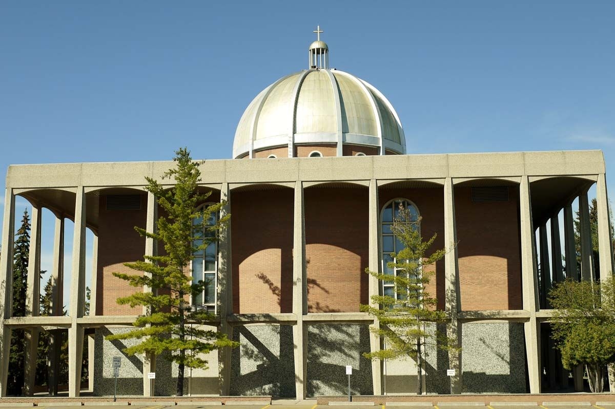 St. Basil Ukrainian Catholic Church, 2013, side elevation. Photo courtesy of Ann Hall.