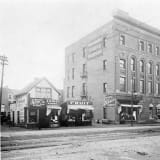 A photograph of Empire Block taken from the north around the year 1918, showing the building's exterior.