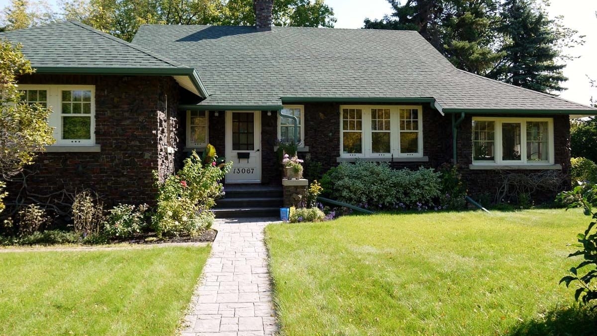 Frederick S. Jones Residence, 2013, front elevation. Photo courtesy of Ann Hall.