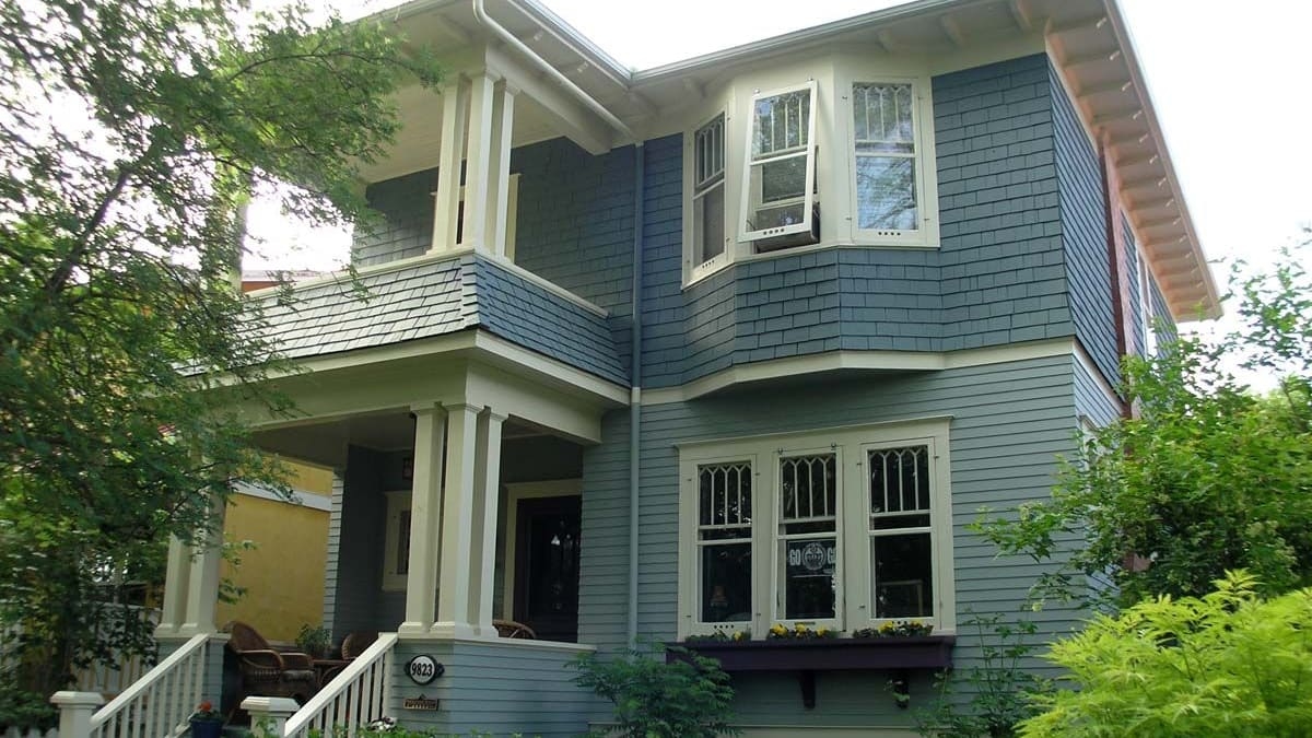 Gerolamy Residence, 2006, front view. City of Edmonton Archives EA-792-183.