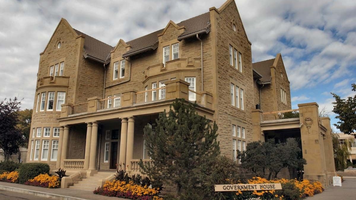 Front view of Government House taken in 2007, showing the architectural details of the building.
