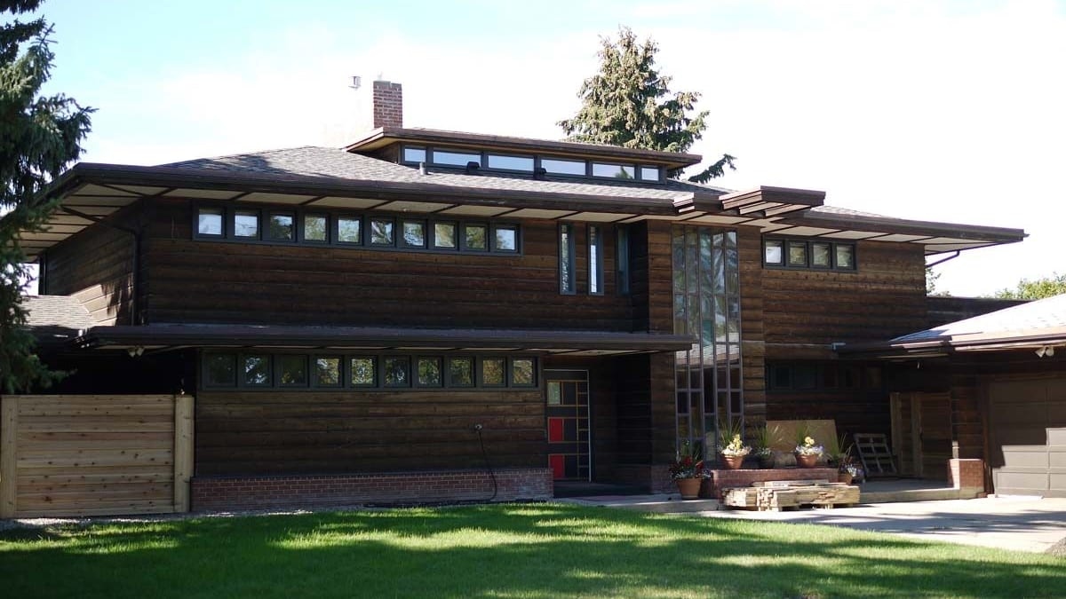 Shandro Residence, 2013, front elevation. Photo courtesy of Ann Hall.