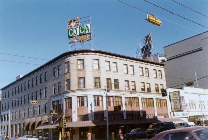 Birks Building, 1977, front view from Jasper Avenue. City of Edmonton Archives EA-245-208.