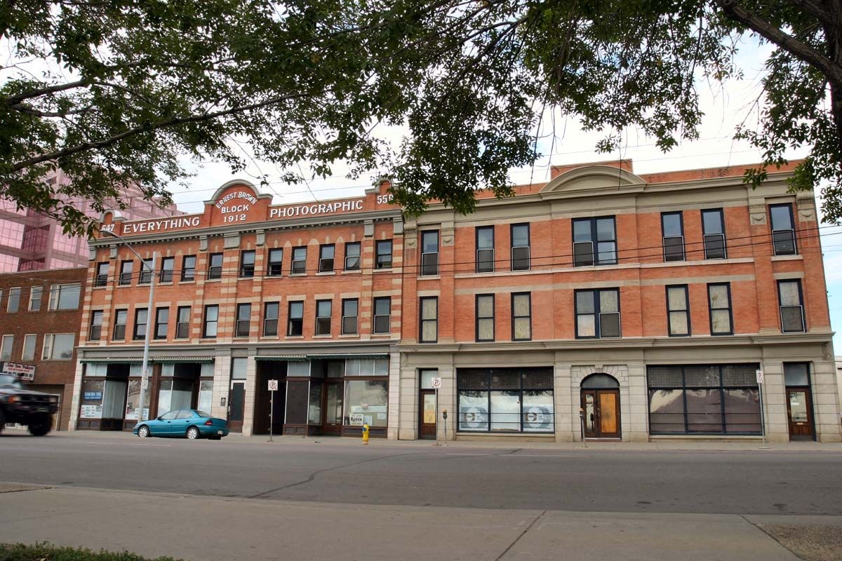 Ernest Brown Block, 2007, front elevation. Photo by Lawrence Herzog. Courtesy of City of Edmonton Sustainable Development.
