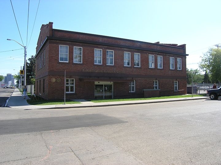 Photo of the North Telephone Exchange in Edmonton, taken in the year 2006.