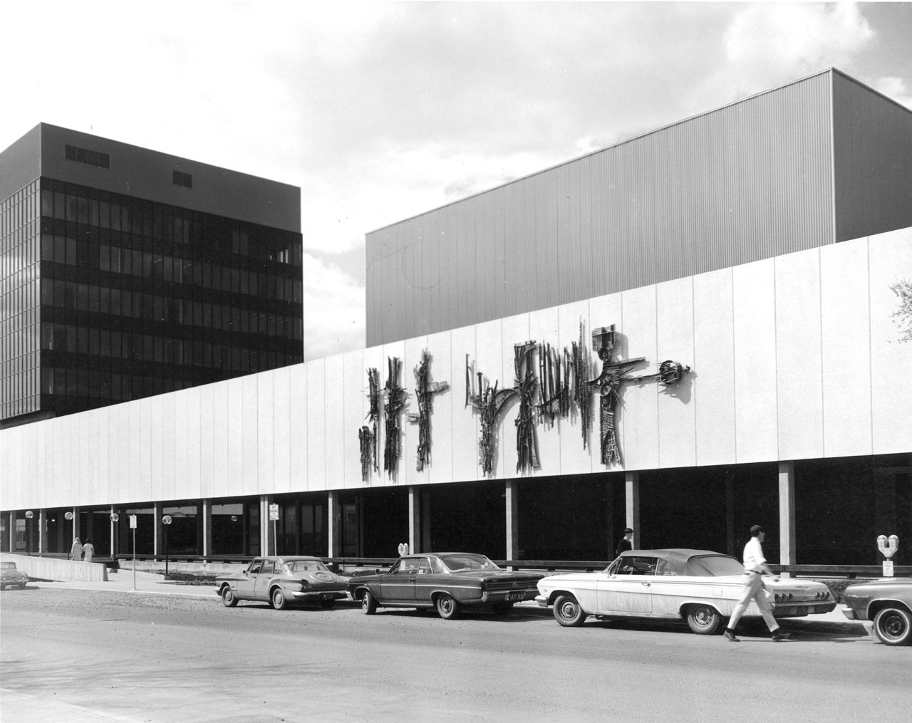 Students Union Building on the University of Alberta campus, 1968. City of Edmonton Archives EA-340-84.